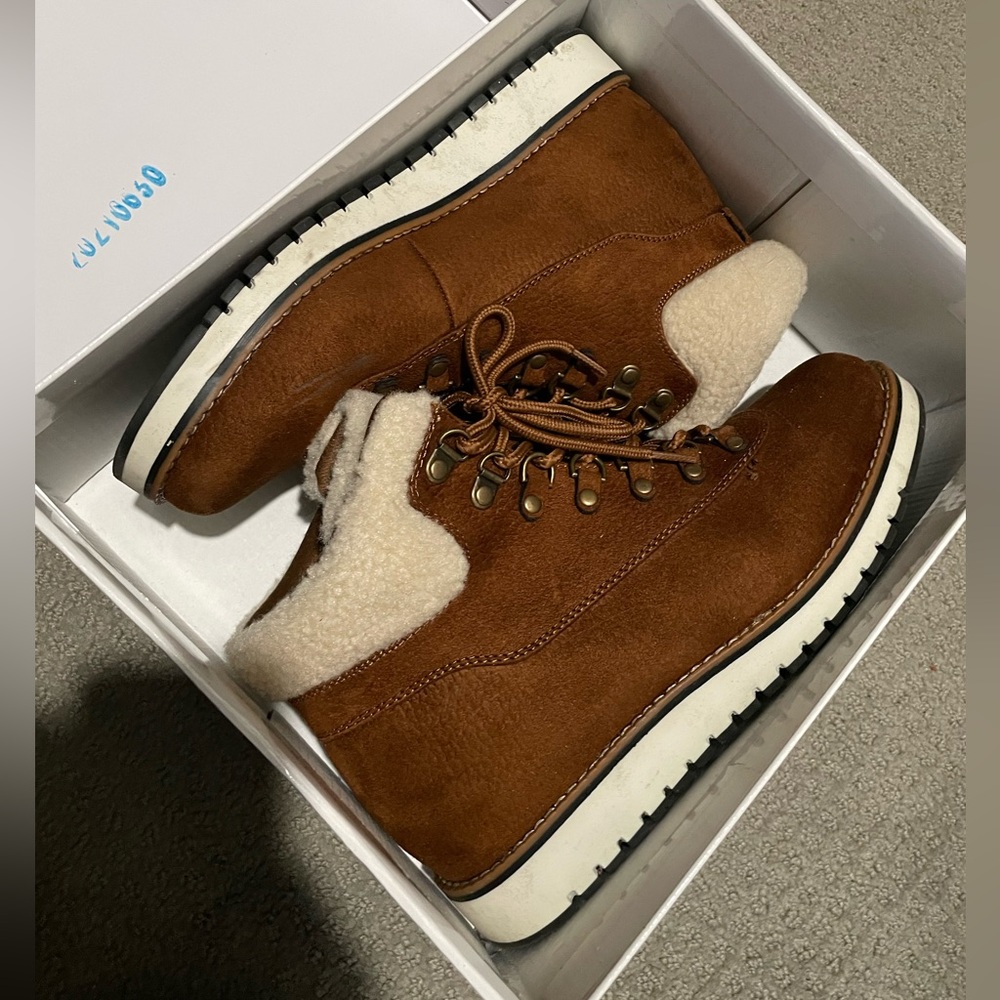 White Mountain Booties
